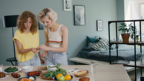 有关一对, 一起, 刀的免费素材视频