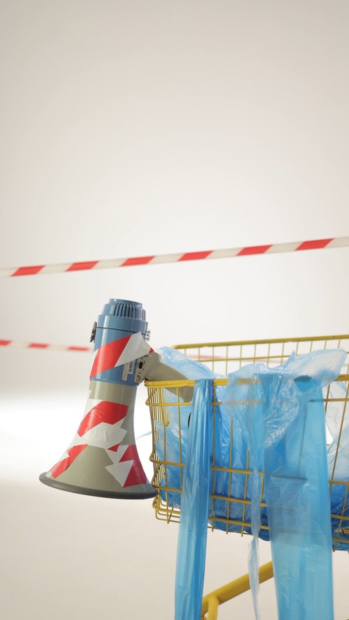 有关人,垂直视频,塑料的免费素材视频