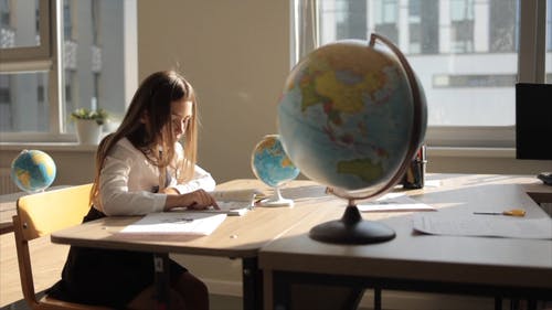 有关儿童, 女孩, 学生的免费素材视频