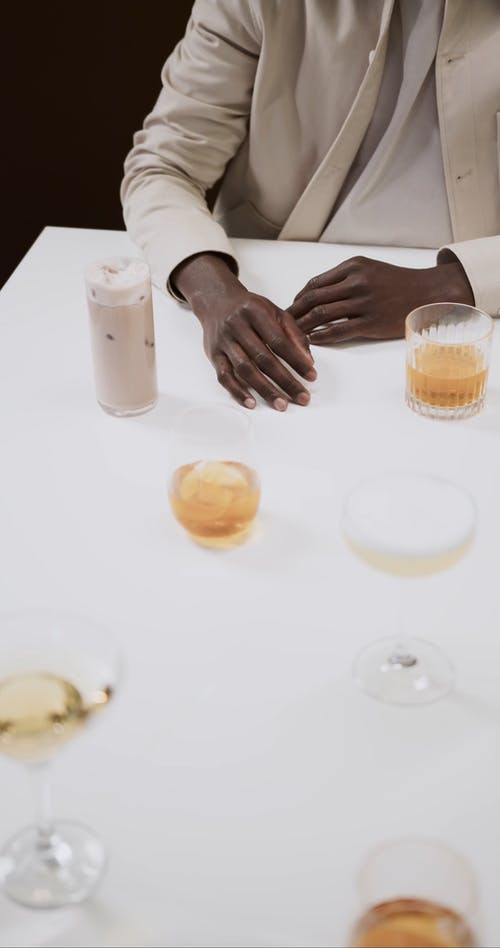 有关一般开销, 俯视图, 喝的免费素材视频