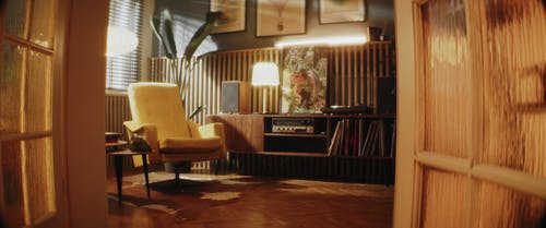 有关女人, 室内, 年轻的免费素材视频