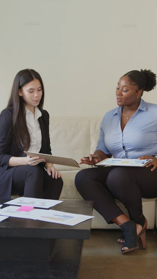 有关商业, 垂直视频, 女性的免费素材视频