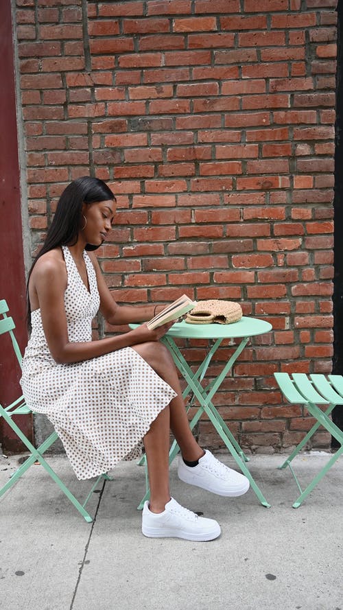 有关咖啡, 嗜好, 坐的免费素材视频