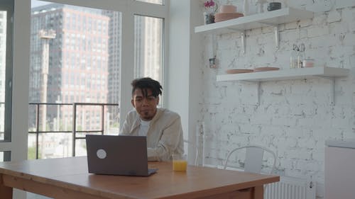 有关一起, 人, 在家的免费素材视频