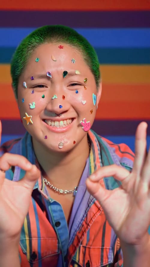 有关垂直视频, 女同性恋, 彩虹的免费素材视频