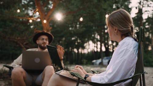 有关3C用品, 人, 假期的免费素材视频