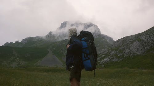 有关人, 冒险, 冷的免费素材视频