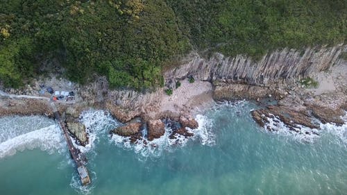 有关岩石, 岩石海岸, 招手的免费素材视频