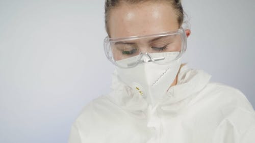 有关ppe, 口罩, 女人的免费素材视频