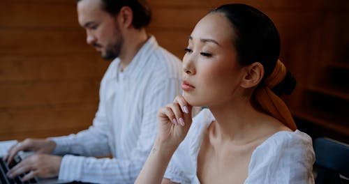 有关＃室内, 修剪指甲, 侧面图的免费素材视频