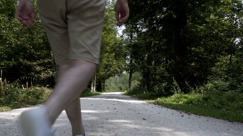 有关人, 侧身看, 太阳光的免费素材视频