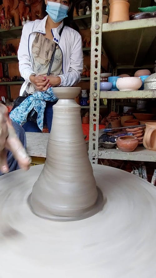 有关人的手, 偶然的人, 制陶工人的免费素材视频