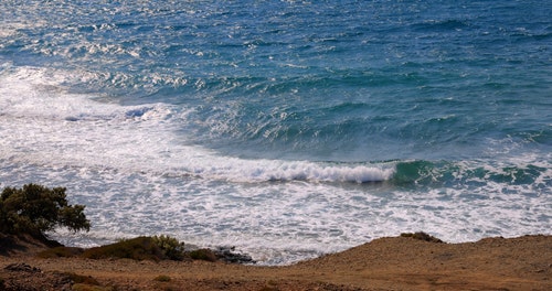 有关大浪,撞击波浪,海景的免费素材视频