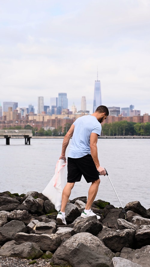 有关@户外,人,垂直视频的免费素材视频