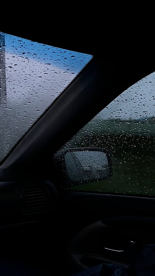 有关下雨天, 反射, 垂直视频的免费素材视频