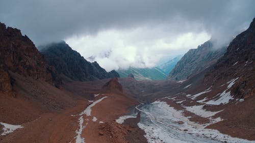 有关天性, 山, 空拍机连续镜头的免费素材视频