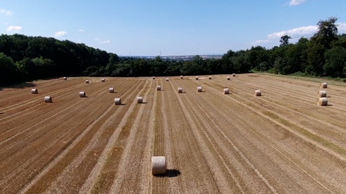 有关下田,乾草,乾草堆的免费素材视频