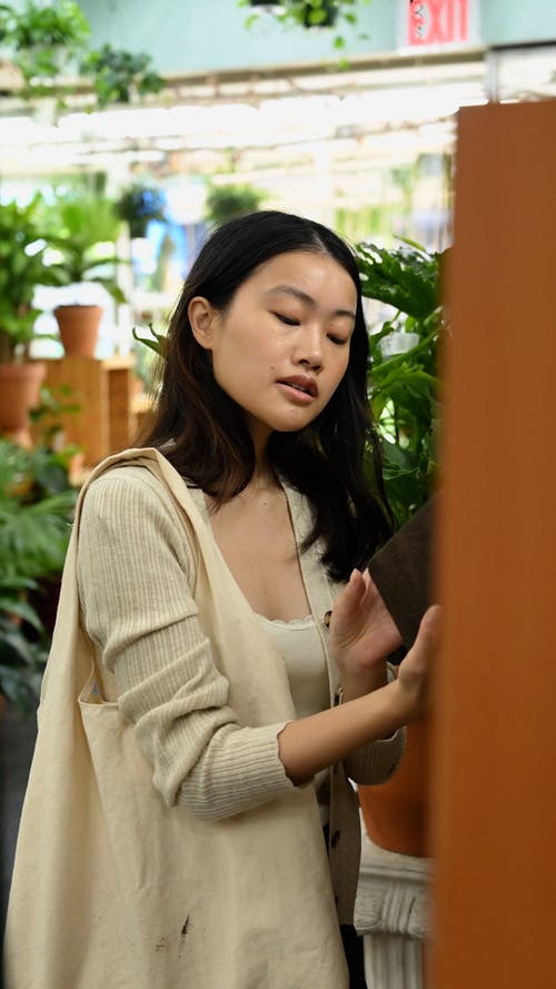 有关人, 垂直视频, 女人的免费素材视频