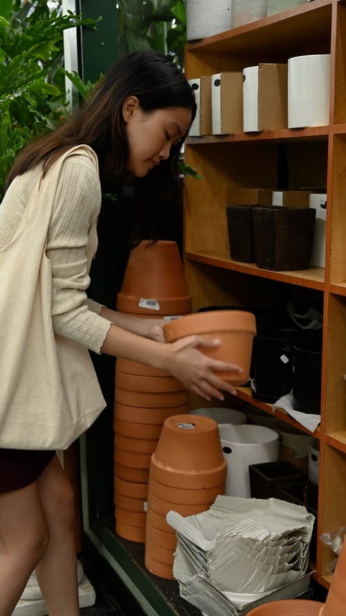 有关侧面图, 四分之三长度, 垂直视频的免费素材视频