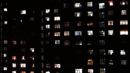 有关公寓楼, 晚上, 漆黑的免费素材视频