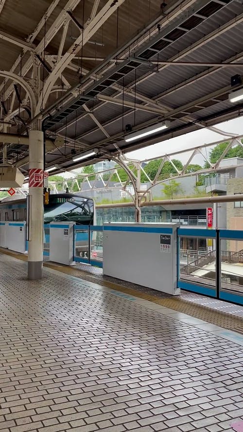 有关公共交通工具, 列车, 垂直视频的免费素材视频