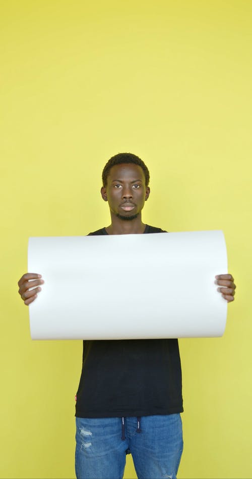 有关垂直视频, 握住, 标语牌的免费素材视频