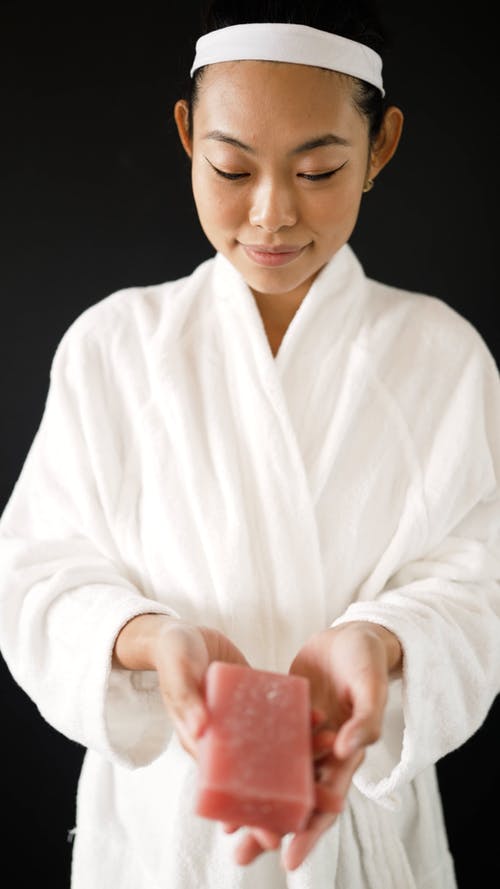 有关化妆品, 垂直视频, 室内的免费素材视频