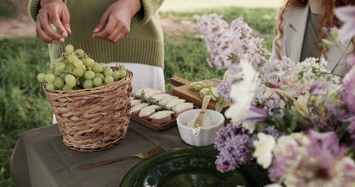 有关三明治, 休闲, 女性的免费素材视频