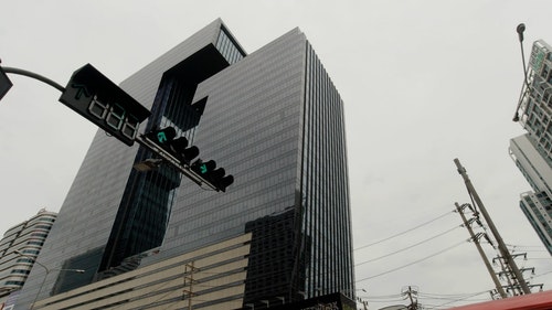 有关@户外,低角度拍摄,停止灯的免费素材视频