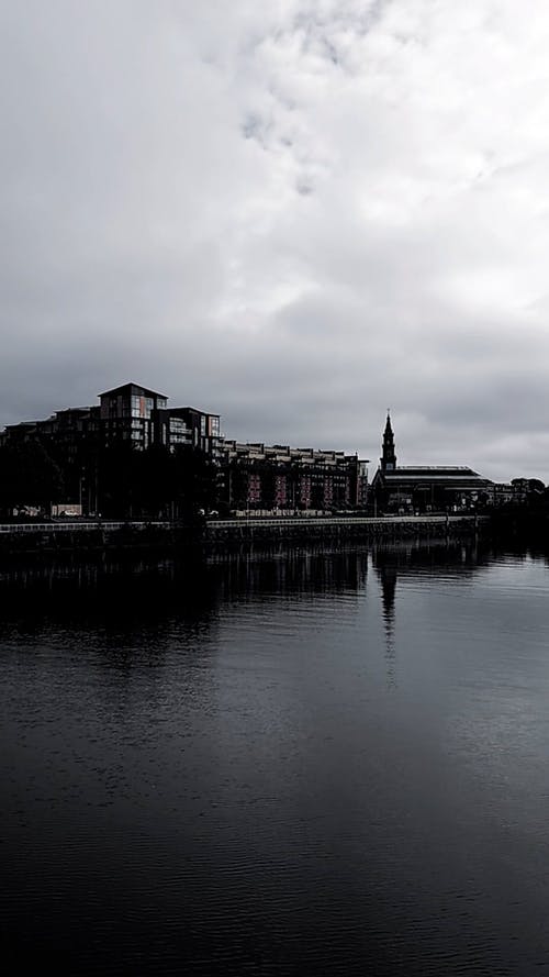 有关Copyspace, 喜怒无常的天空, 垂直视频的免费素材视频