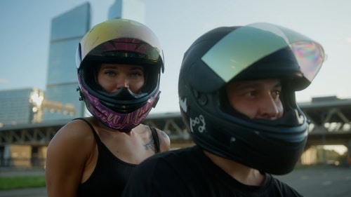 有关一对,人,坐的免费素材视频