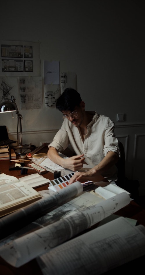 有关人,在家工作,垂直视频的免费素材视频