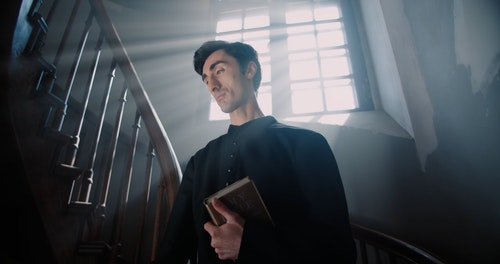 有关人,低角度视图,天主教的免费素材视频