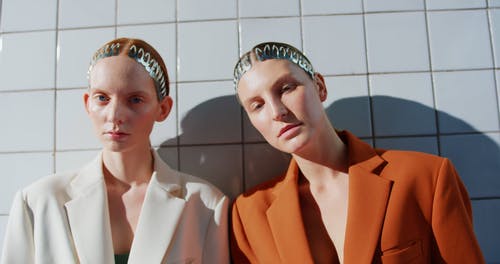 有关天, 女性, 室内的免费素材视频