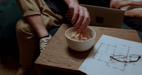 有关一起, 冷, 吃的免费素材视频