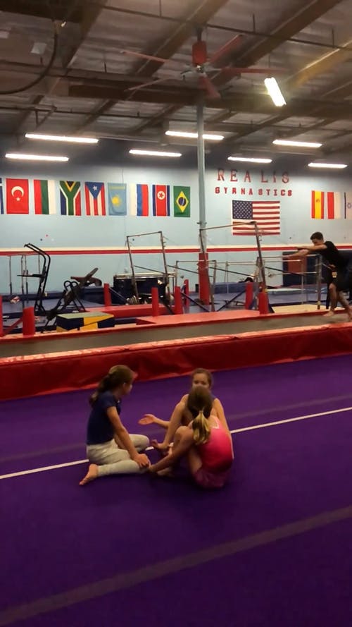 有关健身房, 垂直视频, 室内的免费素材视频