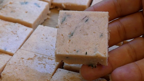 有关乳酪,手,握住的免费素材视频