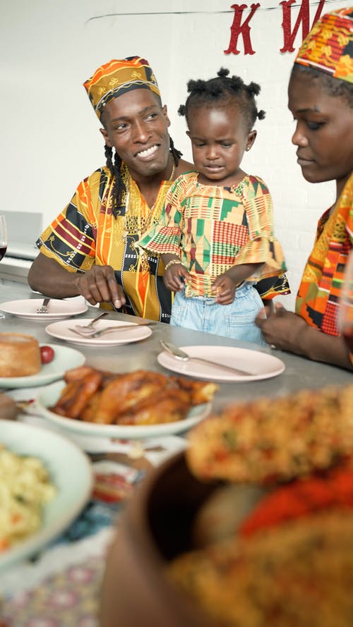 有关一对, 一小群人, 一起的免费素材视频