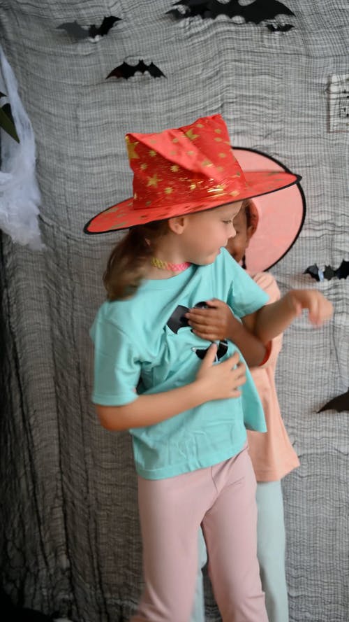 有关休闲服装, 大笑, 小孩的免费素材视频