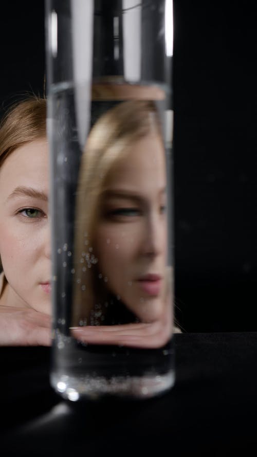 有关gen z, 反映, 垂直视频的免费素材视频