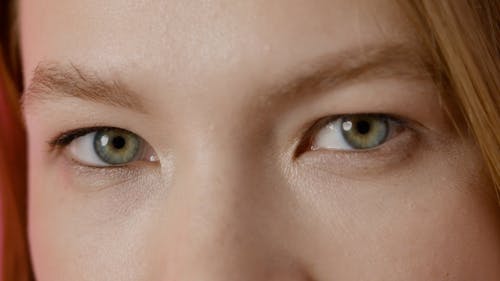 有关gen z, 上下翻转, 反射的免费素材视频