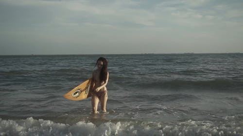 有关冲浪板, 女人, 娱乐的免费素材视频