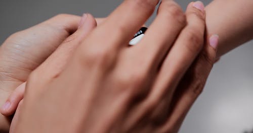 有关3C用品, 手, 手腕的免费素材视频