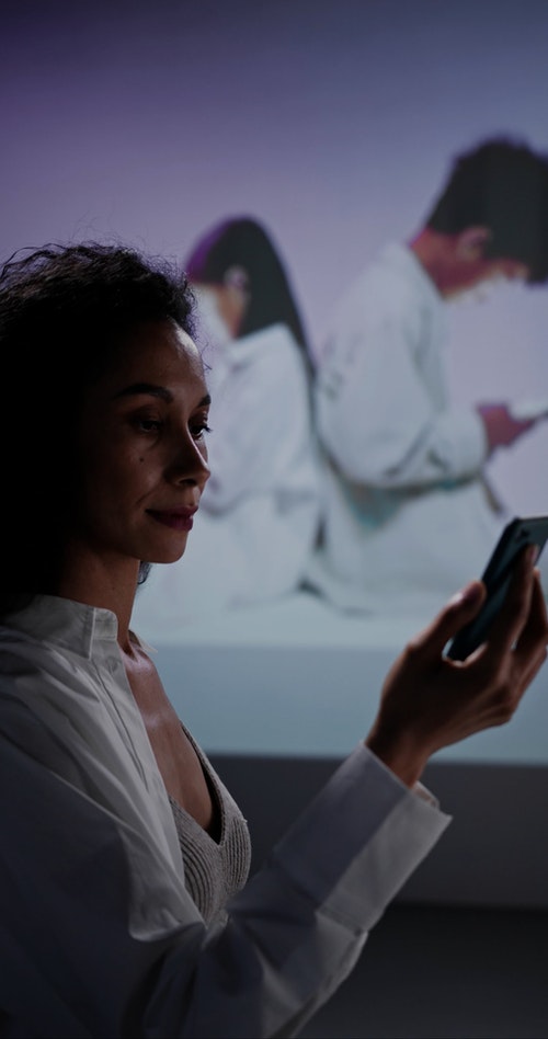 有关垂直视频,多样化,多种族的免费素材视频