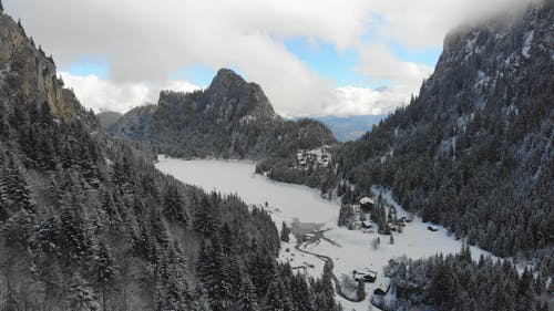 有关大雪覆盖, 天性, 从上面的免费素材视频