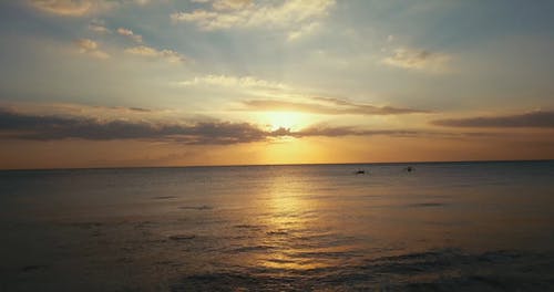 有关冷静, 地平线, 夕阳的光的免费素材视频