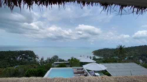 有关和平的, 多云的, 屋顶的免费素材视频