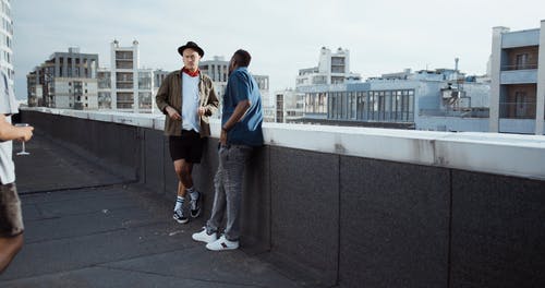 有关一起, 友谊, 喝的免费素材视频