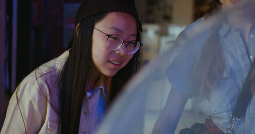 有关休闲, 剥离, 多民族的免费素材视频