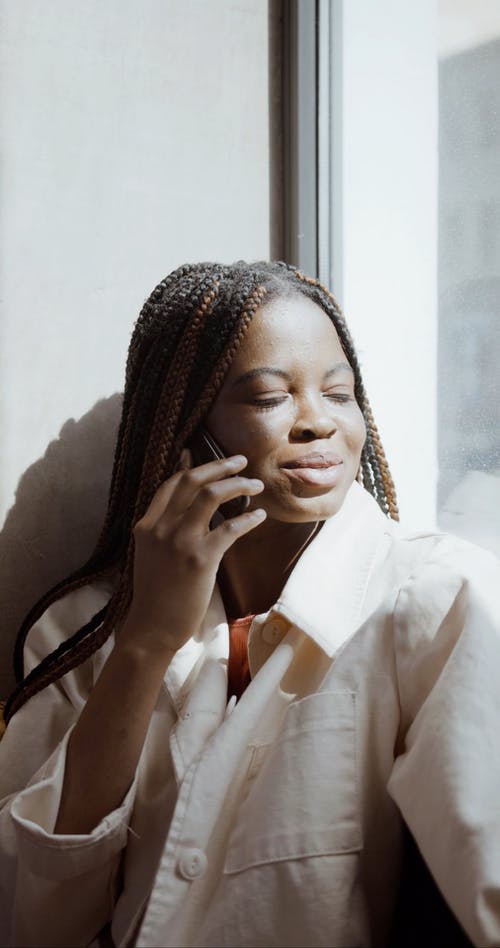 有关iPhone, WhatsApp, 咖啡店的免费素材视频